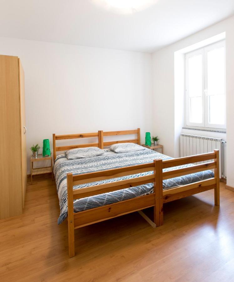 Apartma Rozi Koper Luaran gambar